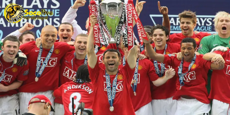 Câu lạc bộ giàu thành tích nhất lịch sử Ngoại hạng Anh nâng cúp vô địch