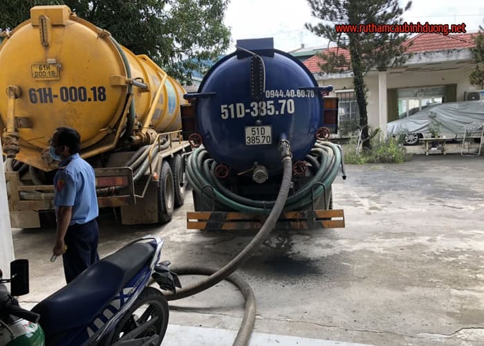 Dịch vụ hút hầm cầu huyện Hóc Môn – Cam kết phục vụ nhanh chóng và hiệu quả