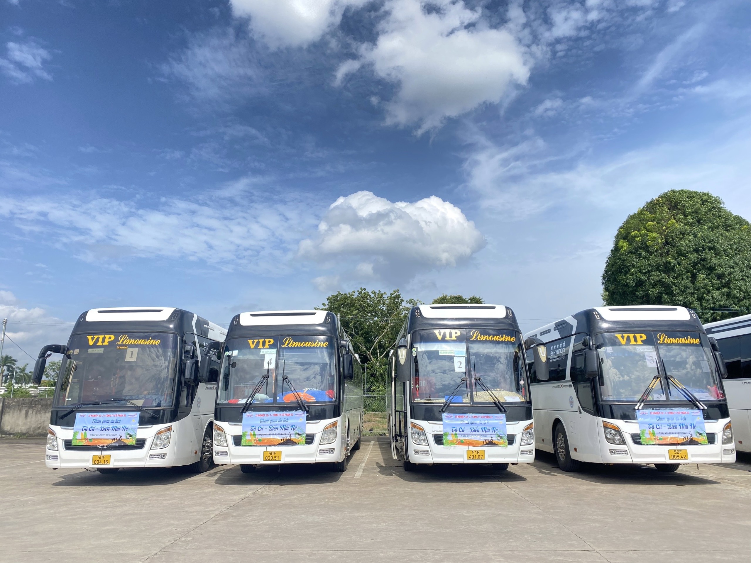 Lựa chọn loại xe và dịch vụ tại Xe24h