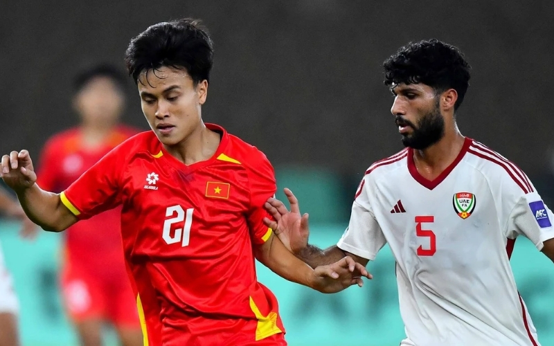 Giới hạn chịu đựng của cơ thể cầu thủ trước lịch thi đấu dày đặc