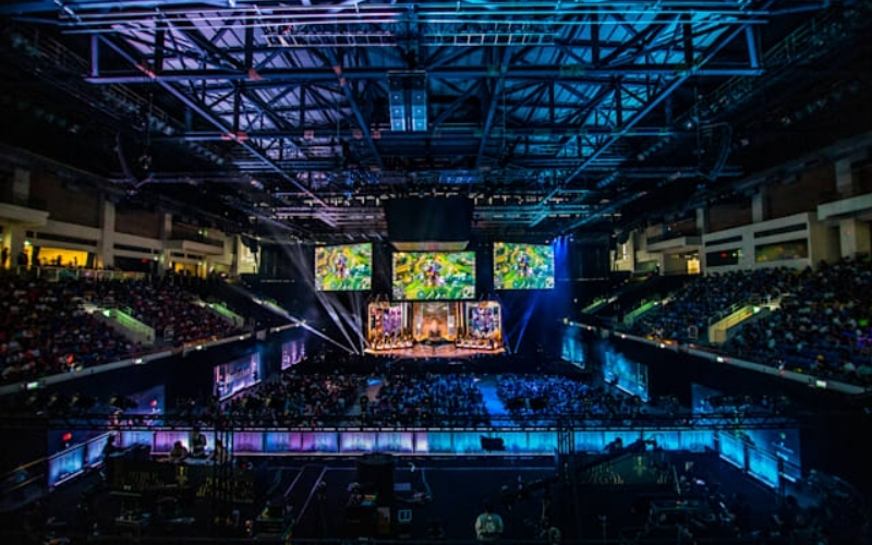 Nâng cao trình độ thi đấu chuyên môn hóa vận động viên